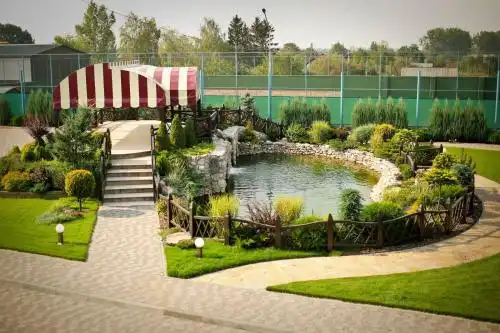 Park Warshawskiy - 12