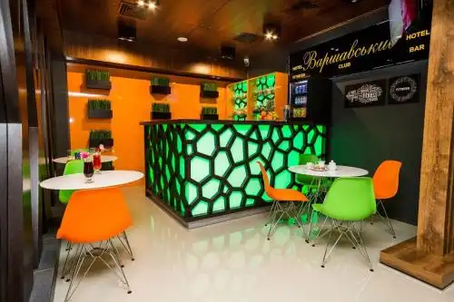 Park Warshawskiy - 30