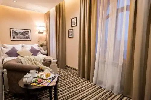 Park Warshawskiy - 6