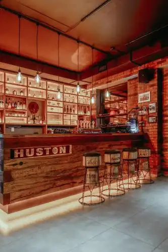 HUSTON - 26