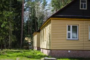 Zhukov Lugh Tourist base, Borovlyany