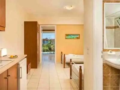 Manousis Aparthotel - 3