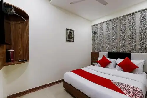 OYO 3381 Tollygunge - 16