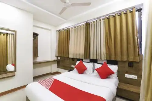 OYO 3381 Tollygunge - 9