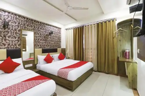 OYO 3381 Tollygunge - 3