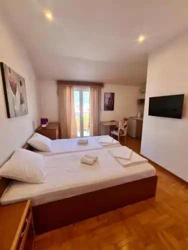 House Ivana Vuksanovic - 1