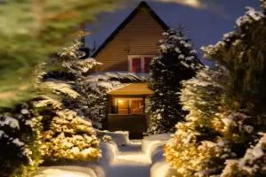 Pomeste-Park na Strelke Cottage, Velikiy Novgorod
