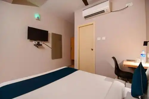 FabMayfair Tower Hussainpur - 26