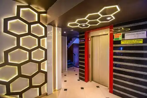 FabMayfair Tower Hussainpur - 32