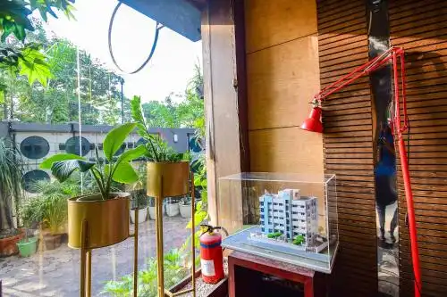 FabMayfair Tower Hussainpur - 40