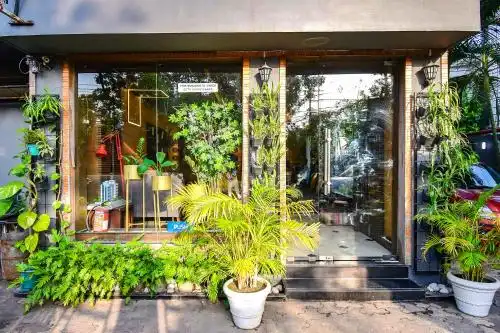 FabMayfair Tower Hussainpur - 41