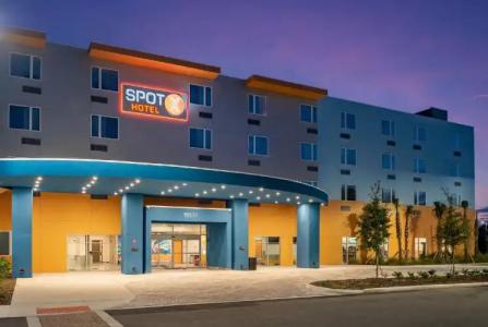 SPOT X Orlando/Intl Dr by The Red Collection - 24