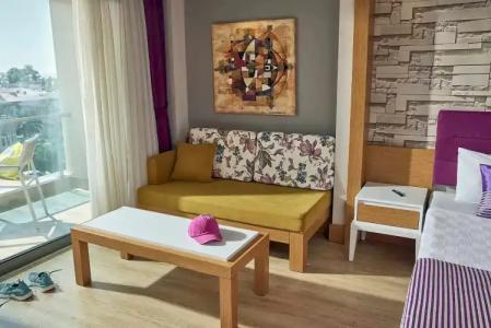 Tui Magic Life Jacaranda - 53