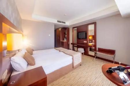 Salamis Park & Casino - 72