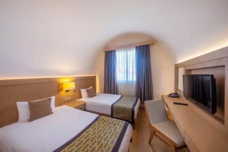 Salamis Park & Casino - 97