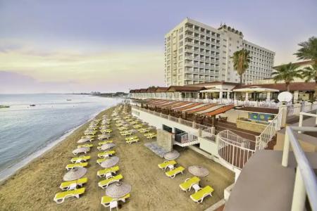 Salamis Park & Casino - 8