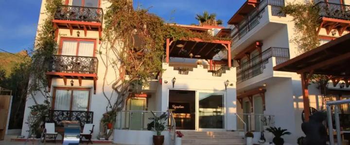 West Coast Otel - 16