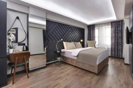 Xenia Istanbul - 100