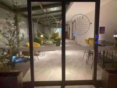 Vega Suites Apart - 40