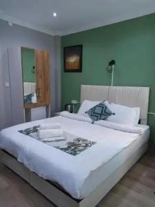 Taxim Starlight - 136