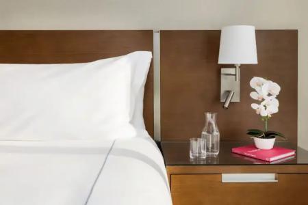 Acqua Bay Luxury Apartments - 49