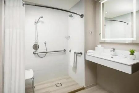 Acqua Bay Luxury Apartments - 66