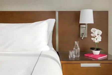 Acqua Bay Luxury Apartments - 60