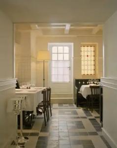 Château Voltaire - 17