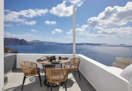 Allure Breeze Suites - 72