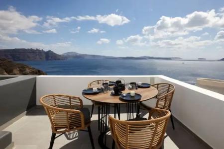 Allure Breeze Suites - 80