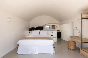 Olvos Luxury Suites, Oia