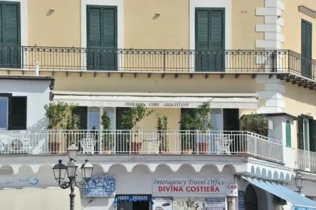 Core Amalfitano City Suites - 4