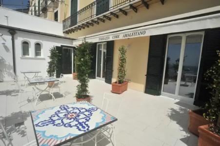 Core Amalfitano City Suites - 3