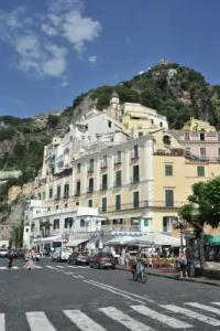 Core Amalfitano City Suites - 5