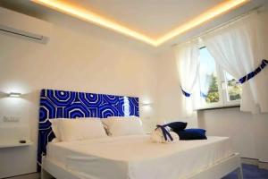 Hotels with sea view