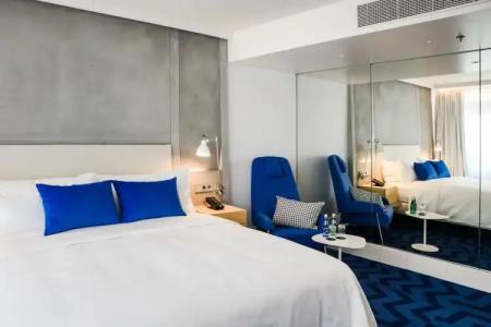 Courtyard Warsaw Airport - 58