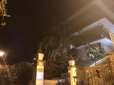 Villa Nappi Bed & Breakfast - 0