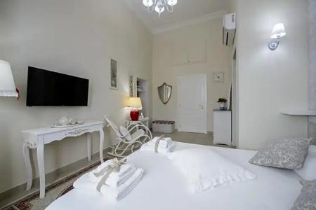 Milcovich Suites - 4