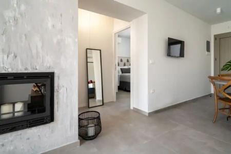 Pignolia Suites - Adults Only - 129