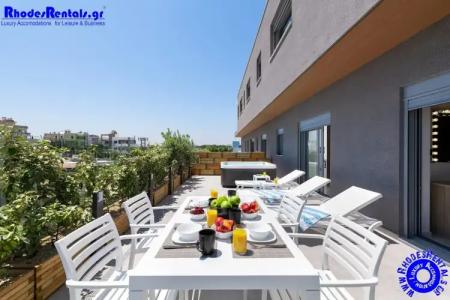 Rhodes SkyLine Suites - 67