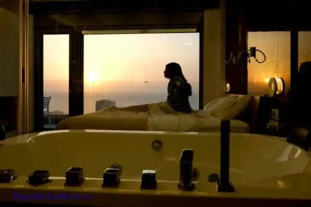 Rhodes SkyLine Suites - 103