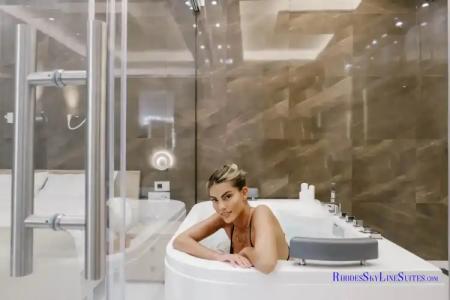 Rhodes SkyLine Suites - 78