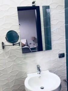 Palazzo Ferrara - 17