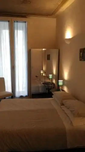 Domus del corso 522 Guest house - 2