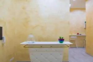 Essential Suite B&B Botanic Mini-hotel, Naples