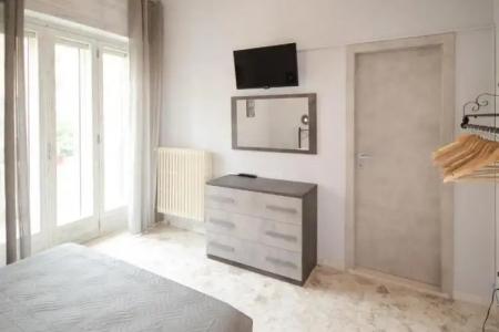 Rudiae Boutique - 25