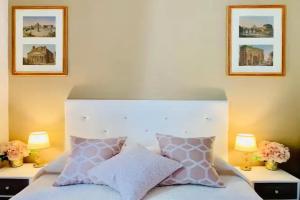 Mama Roma Domus, Rome