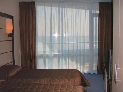 Sunny Bay Pomorie - 3
