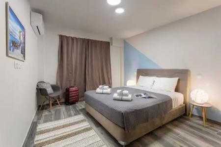 Supreme Luxury Suites by Athens Stay - 2