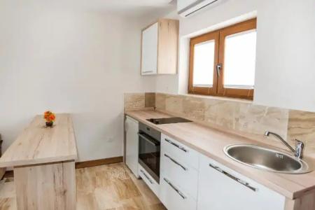 Waikiki Apartments - 89